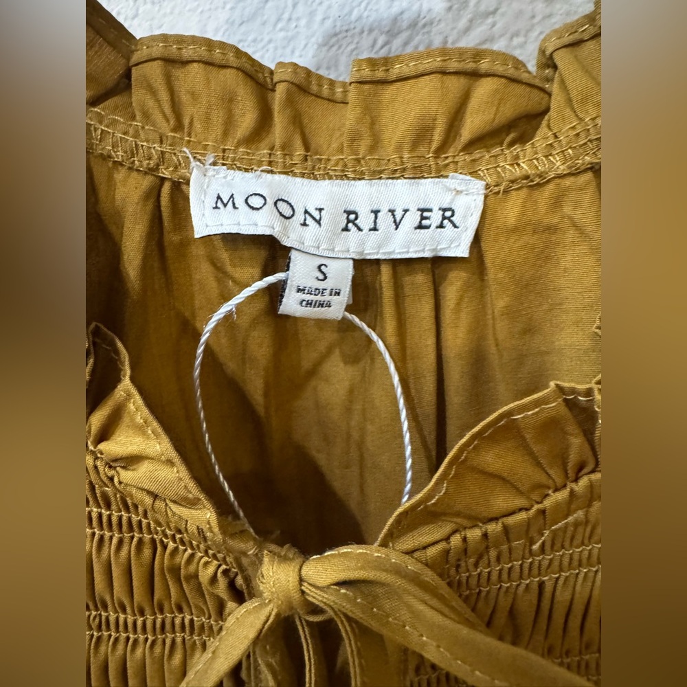 Moon River Smocked Tiered Midi Dress Size Small - Picture 5 of 7